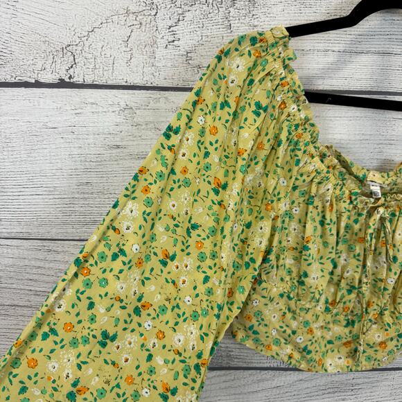 Aerie Women's Green Floral Long Sleeve Crop Blouse Size Medium - Picture 2 of 7